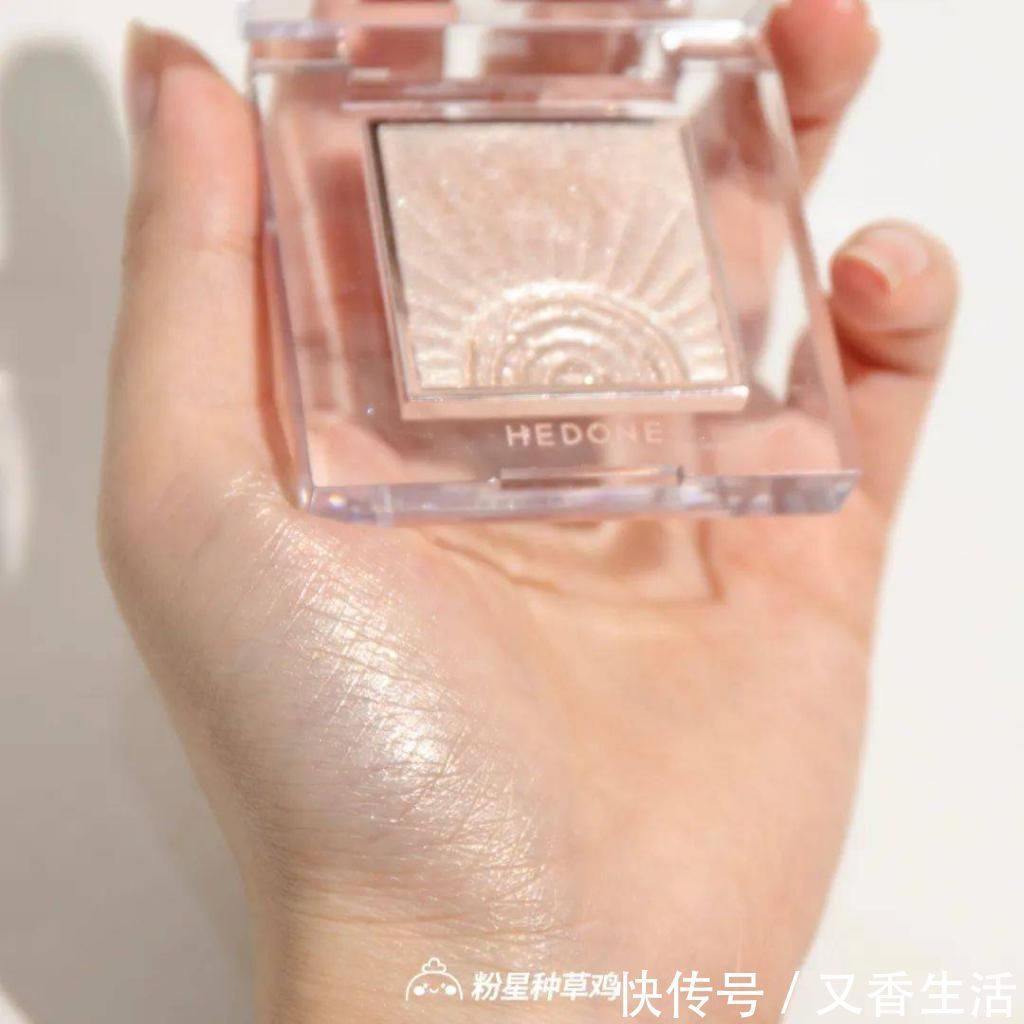 宝藏|20来块的指甲油、7块的小零食,最近买到的都是些什么宝藏哇!