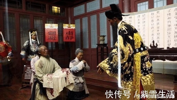 上联!包拯为破案出了一上联,为何能肯定对得出下联的就是凶手?