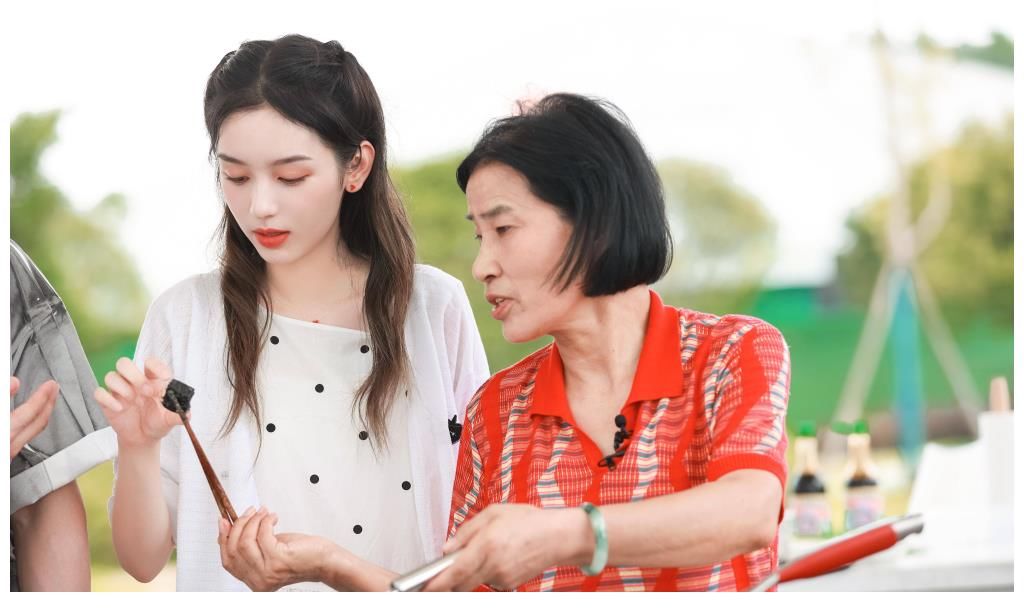 中餐厅5|湖南卫视《中餐厅5》今晚10点开播 黄晓明携合伙人开启国潮美食探索之旅