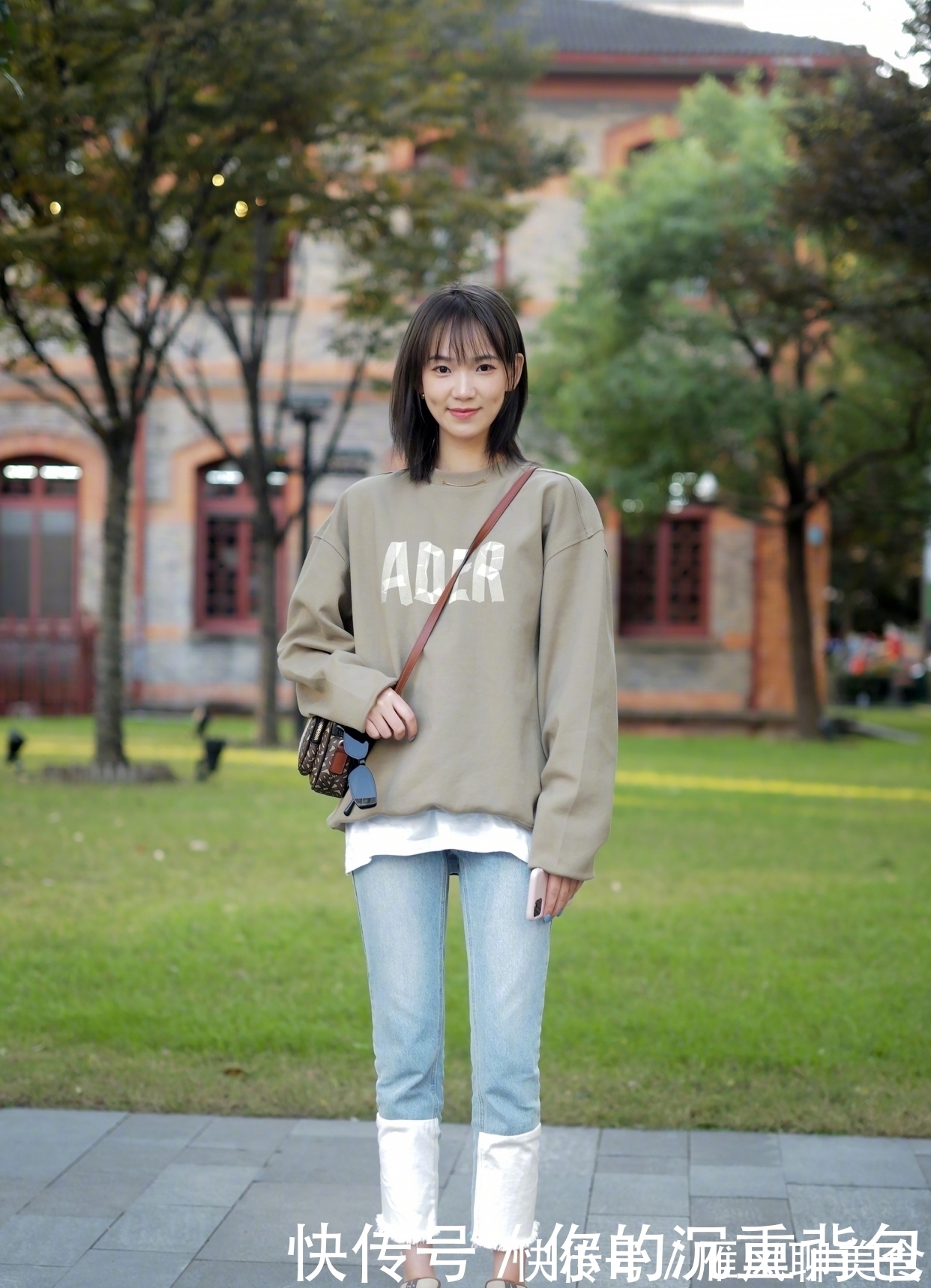 时尚感 裤子在精不在多,今冬流行这几款,时髦显瘦,搭配大衣棉服都好看