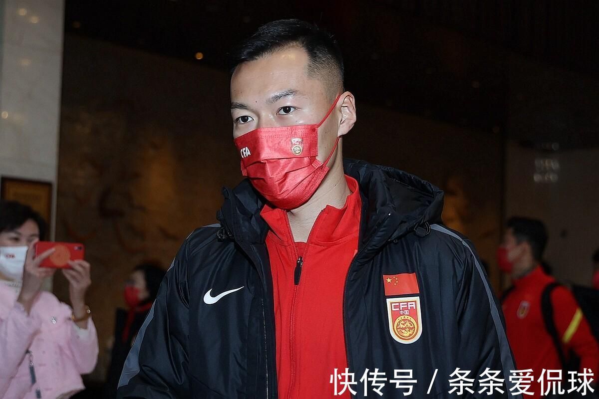 国足|国足4消息!巴西队报价阿兰,李磊再次因伤缺阵,韩乔生批评国足