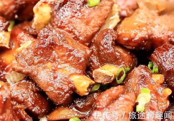 中老年人|中老年人骨质疏松走路不方便,多吃红烧菜,强健壮骨身体硬朗