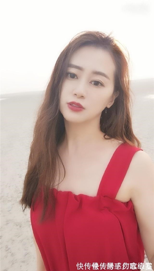 艺术体操|曾经的体育界第一美女,18岁退役,现在美得不可方物
