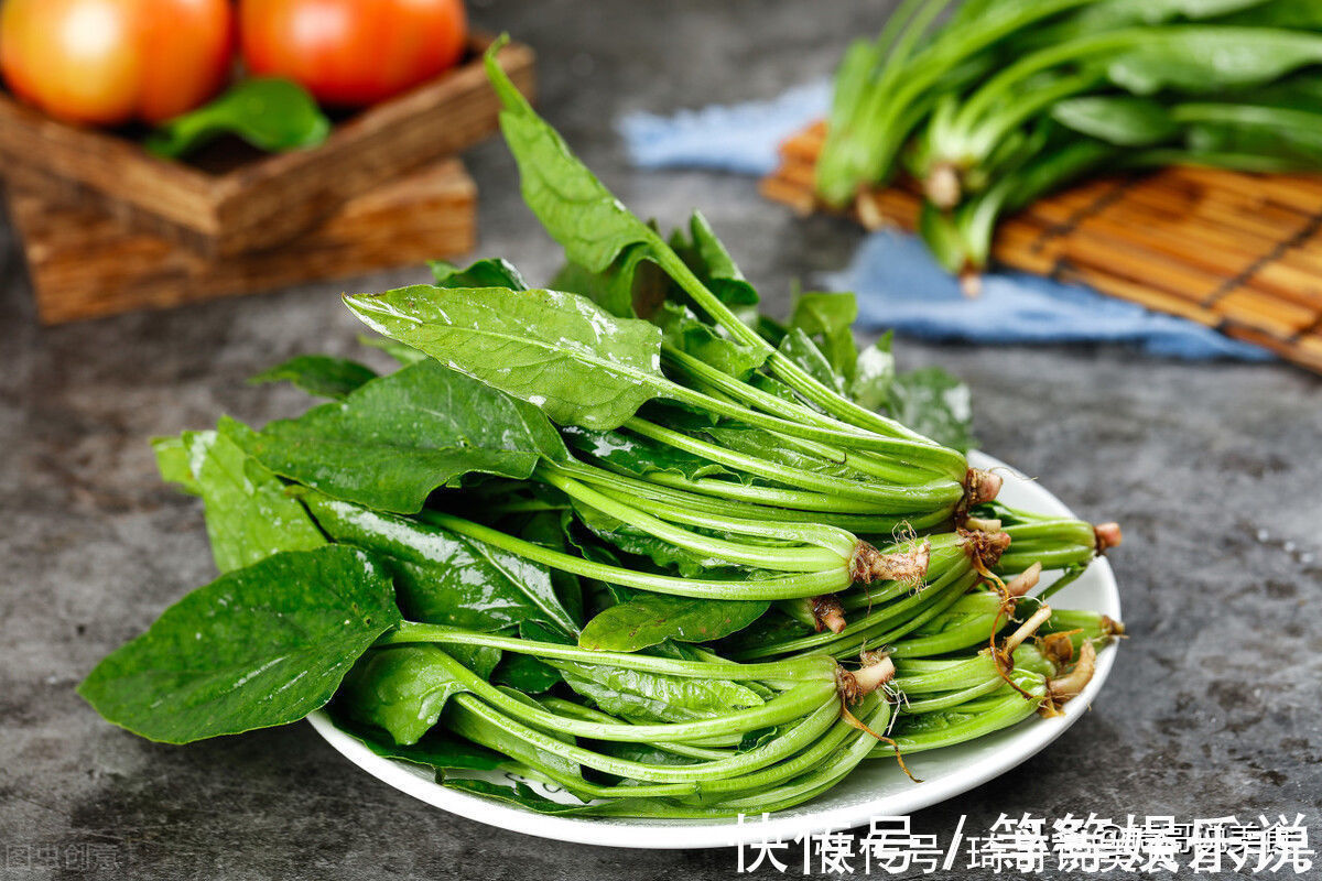 买菠菜时，要分清“圆叶”和“尖叶”，区别挺大，买错涩口不甜爽