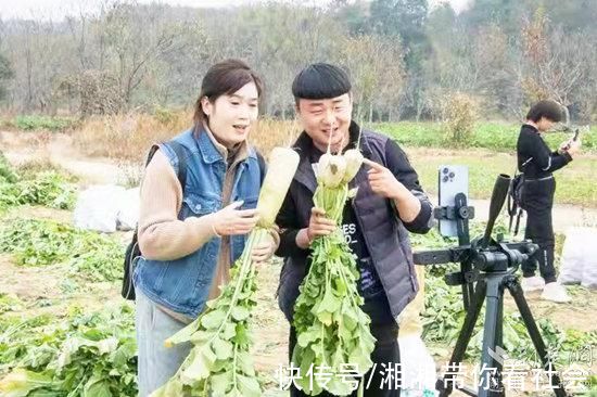 直播|黄冈大力培育本土“网红”人在小县城，产品卖全国