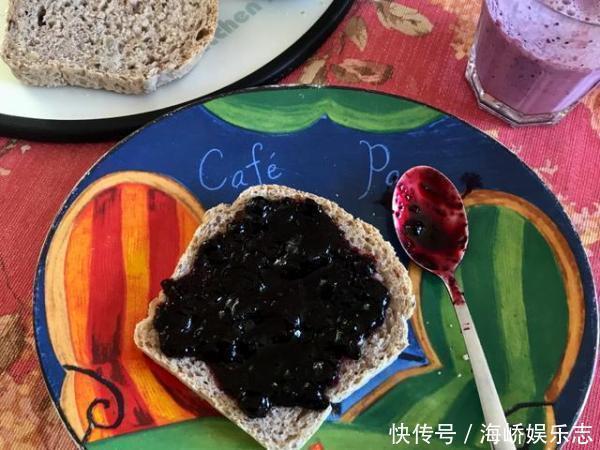 坚果|这才是真正的黑面包，超多的杂粮坚果，无黄油不揉膜，又香又顶饿
