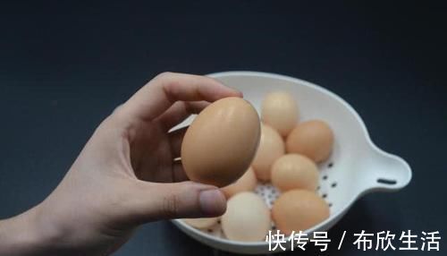 小常识|经常买鸡蛋的要注意,现在清楚还来得及,尽早叮嘱家人,太实用了