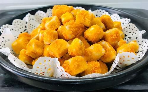 芋头创新吃法，不蒸不煮不红烧，颜值高口感好，老人小孩都爱吃