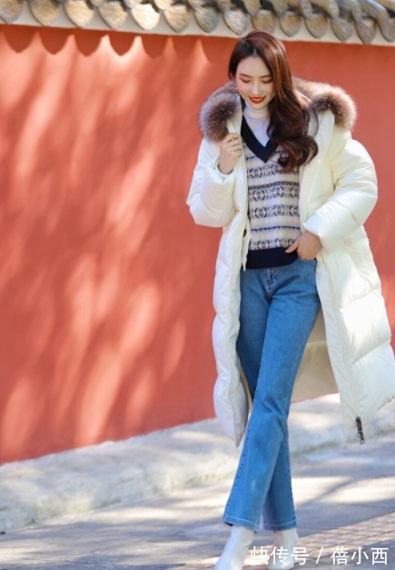 时髦 人人都有的牛仔裤怎么穿才时髦?一看上衣、二看鞋子,照搬就OK