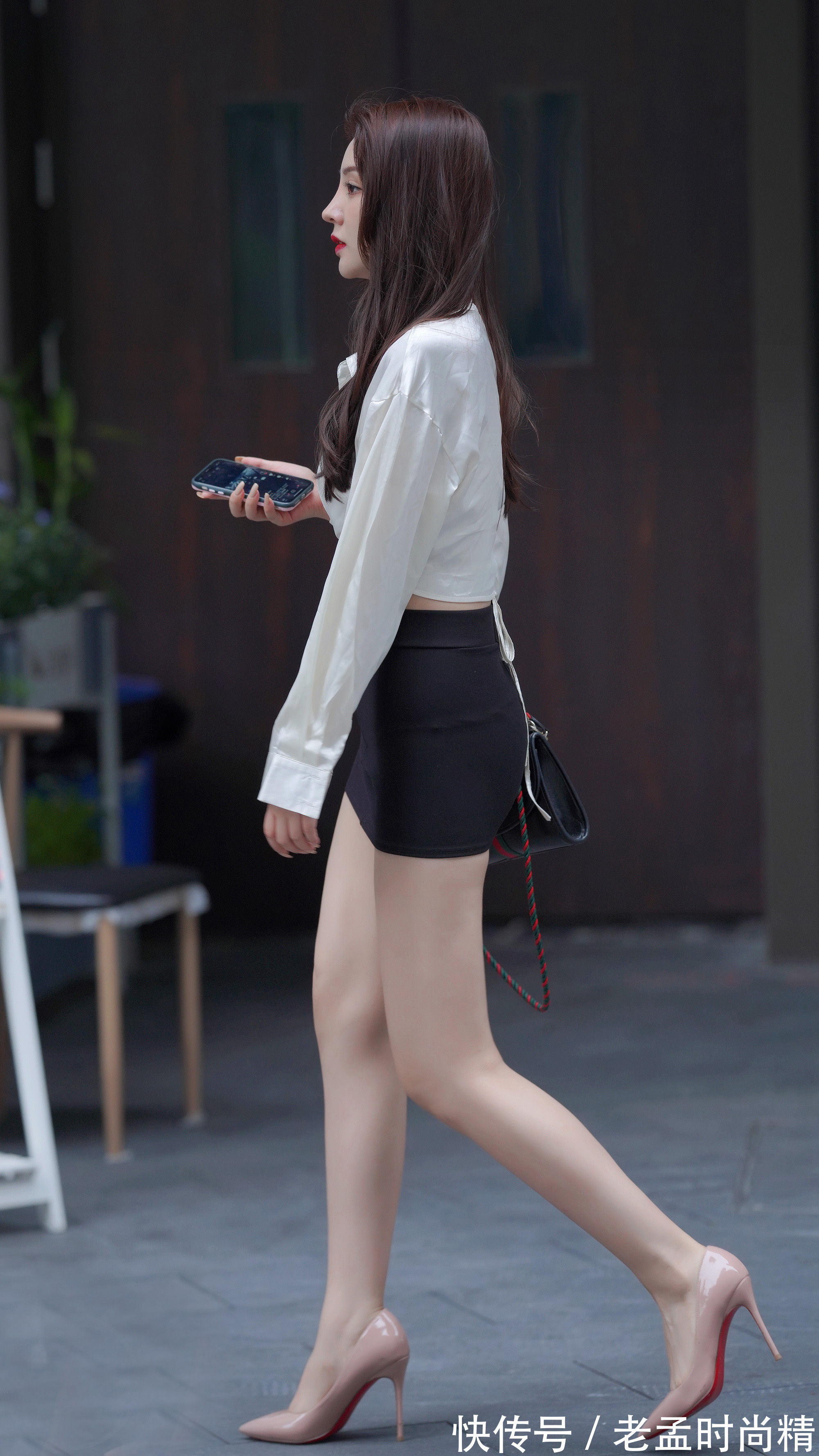 高跟鞋 百搭的包臀裙,穿着时尚又显身材,优雅好看让人不得不喜爱