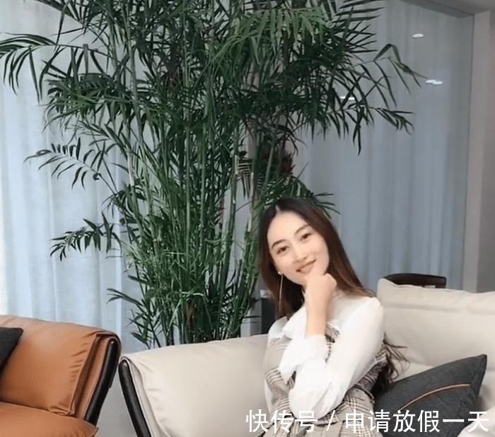 高跟鞋 美女这种身材,真的很适合做模特!