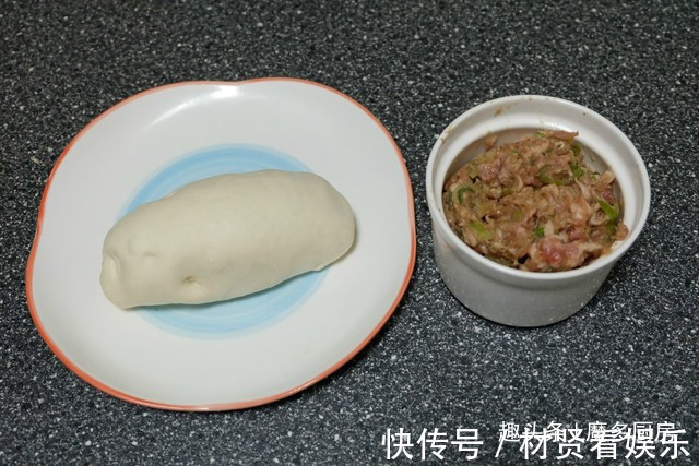 褡裢火烧皮薄馅足，香嫩多汁，现做现吃最美味，做法分享，试试吧