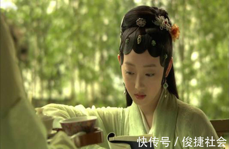 林黛玉$解读李少红版《红楼梦》,为什么林黛玉是赤着身子死去的?