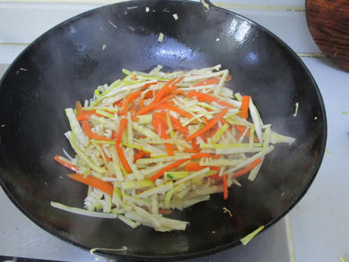 个子|父母个子不高，孩子却可以窜到1米8，原来是因为经常吃“它”！