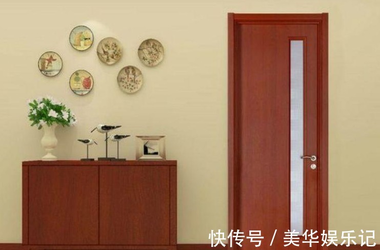 加湿器|晚上睡觉时,卧室门是开着好还是关着好,不是迷信,看完涨见识了