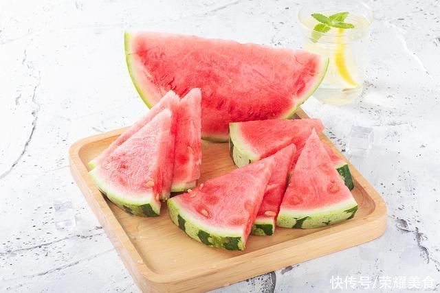 维生素b|明日小暑，推荐大家吃“4瓜4果”，又便宜又有营养，更重要是解暑