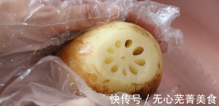 秋季|秋天要多吃莲藕,教你简单做法,不炖不凉拌,面如桃花好入秋!