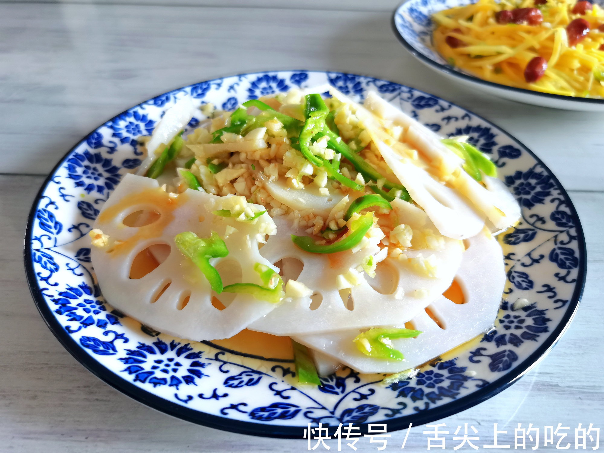 秋葵|夏天必备的小凉菜,2分钟学会10道菜的做法,下班后随手拌一盘