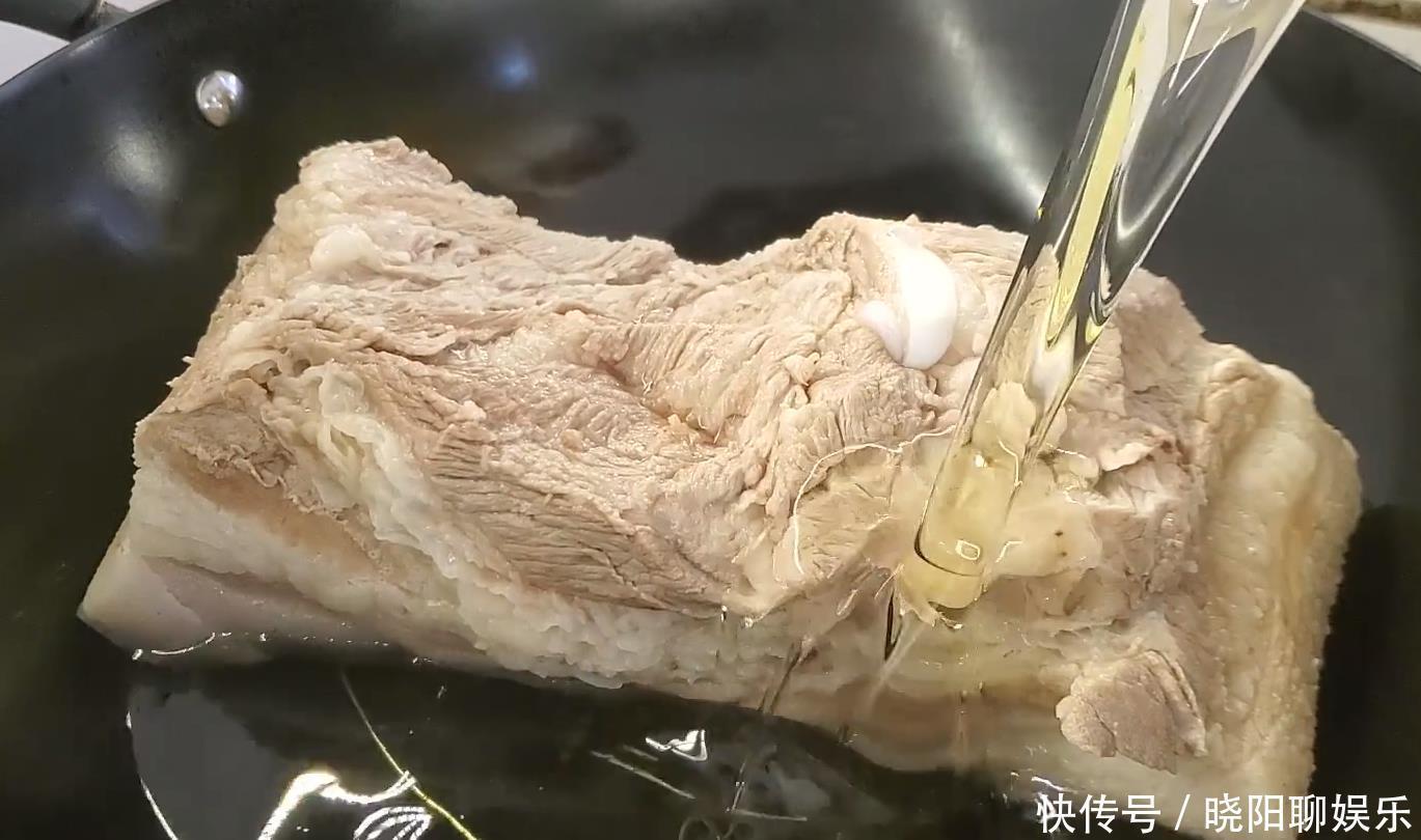 五花肉这样做还是第一次见,香喷扑鼻,软烂不油腻,比红烧肉好吃