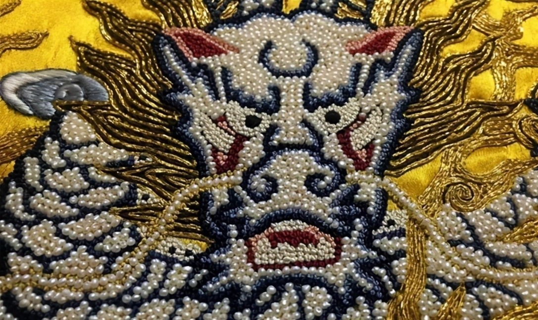 美國航天局&女子用針繡出宇宙星空,美國航天局欲購被拒,她:只可以留在中國