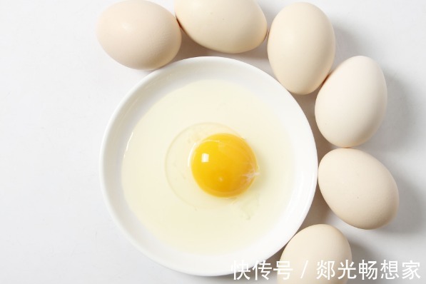 裂纹蛋|早上一个鸡蛋好处多多，但切记要“4不”，吃错还有中毒的危险