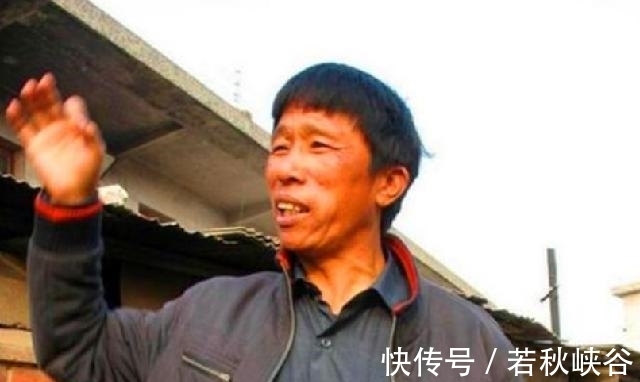 卧冰求鲤|父亲离世后,儿子把他的遗体塑为金身,供奉在家无人愿去串门