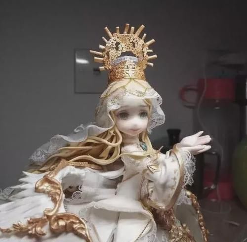 放大十倍|三个月捏出来的暖暖手办,放大十倍后,其精致程度让人咂舌