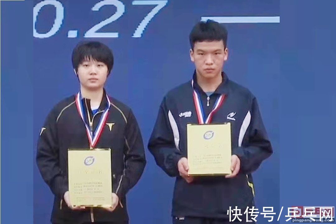 樊振东|全国乒乓球青锦赛闭幕,王楠刘国梁颁奖,男三冠王和女双冠王诞生
