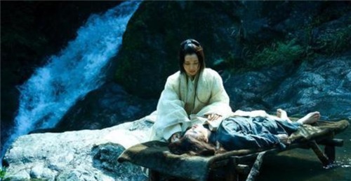 貂蝉|吕布死后，貂蝉的结局如何？她真的死于青龙偃月刀下吗？