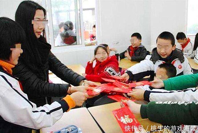 老师|“班费怎么收这么多”,孩子交了天价班费,却拿去给老师买项链了