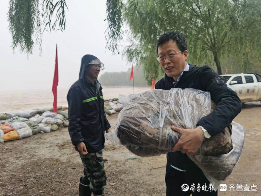 建设银行|防汛抗险众志成城！滨州建行向滨城区黄河河务局防汛一线捐赠物资