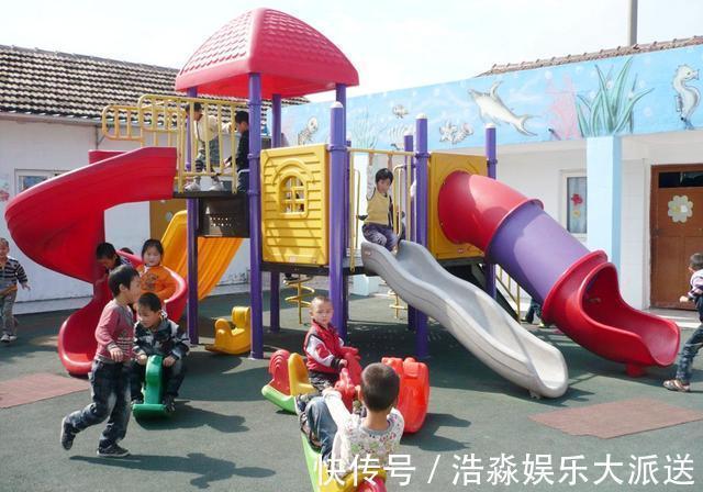 袒护|男孩把同学眼镜打碎，妈妈强势说不就一副眼镜，收到发票后悔恨