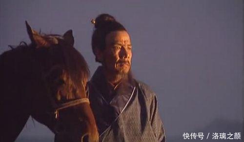 战策|三国最牛的战略家,连献曹操四大战策,司马懿盛赞百年奇才!