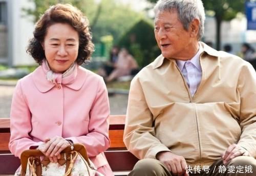 寿命|饭后5件“小事”,正在偷偷“盗走”你的寿命,多数人以为养生