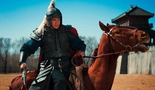 关羽|三国武将真实身高：吕布230cm，关羽207cm，此人还超姚明50cm