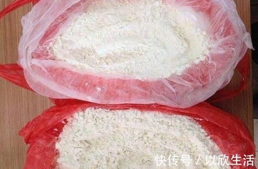 长虫|夏季,面粉经常发霉长虫怎么办学会这2招,放再久都不会生虫!