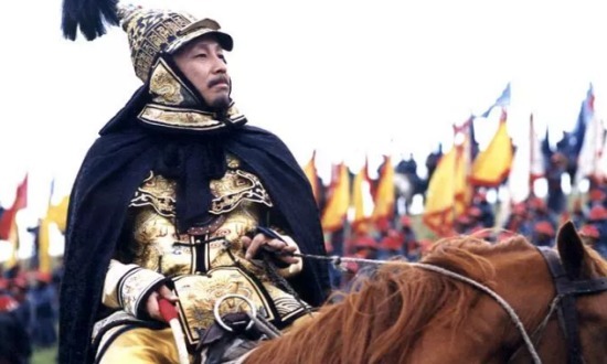 之间|康熙为什么以嫔的身份,安葬一个侍女,她和康熙有怎样的情缘