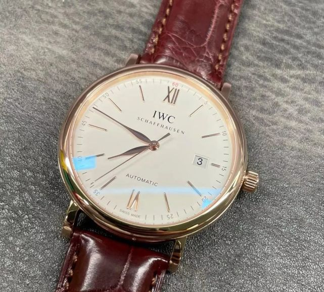 百达翡丽|仪表不凡说表:男人的前三块手表怎么买才不会后悔?