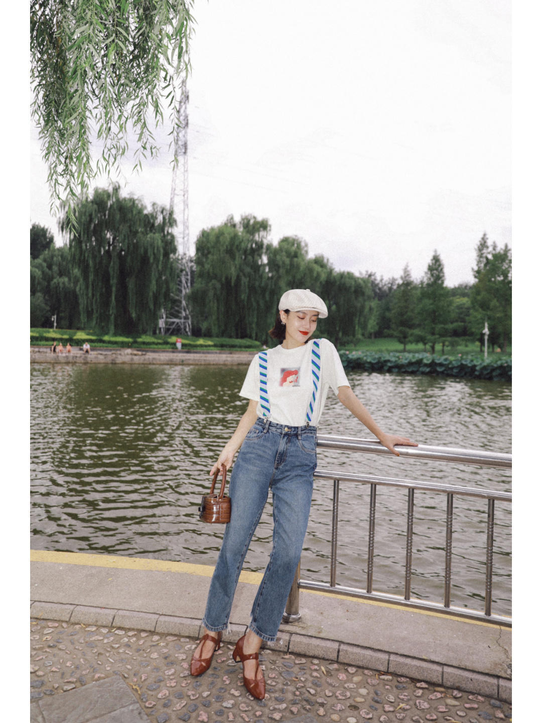 时尚|想要穿出少年感!不如试一试马甲衬衫+黑色西装裤,高级又时尚!