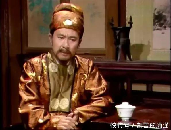 冷子兴一句话,揭开了贾元春封妃的真实原因