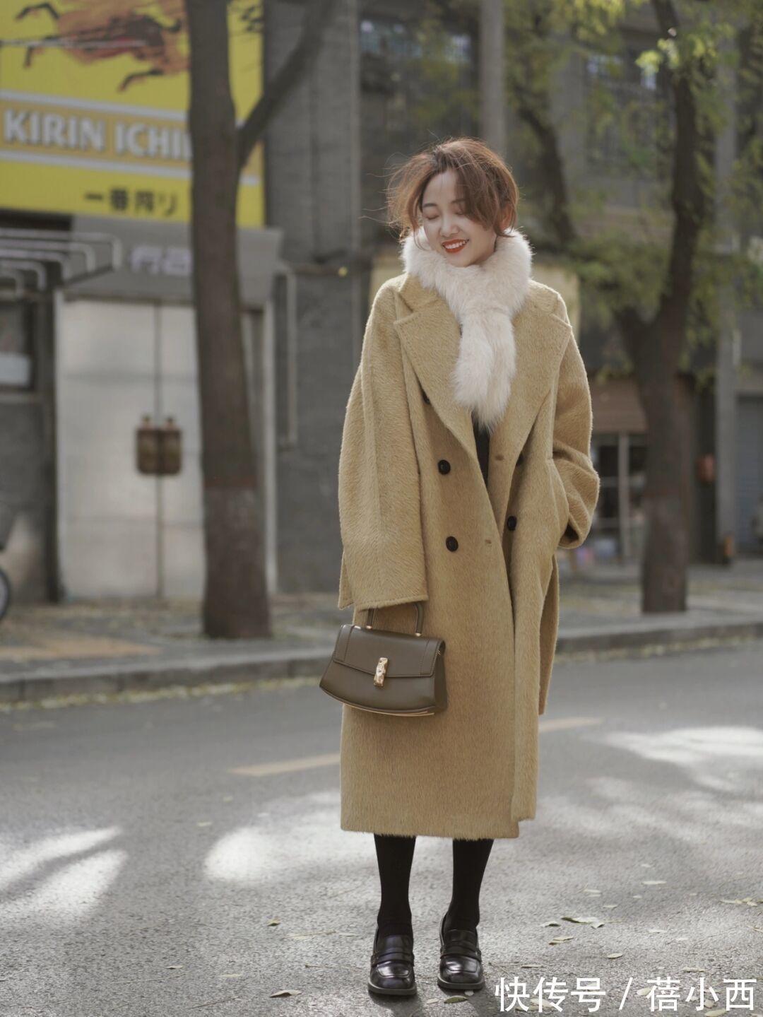 大衣|奔三奔四的女人一定要精致!冬季多穿“大地色大衣”,气质大加分