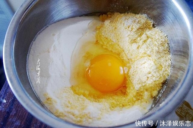 分钟|快手早餐饼,手不沾面10分钟上桌,松软香甜,常吃想长胖都难