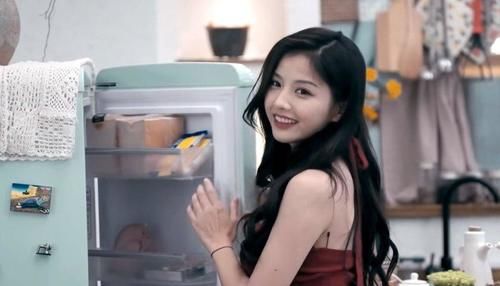 心动的信号|《我们恋爱吧3》女一号神似邱淑贞，恋综颜值天花板再次被刷新