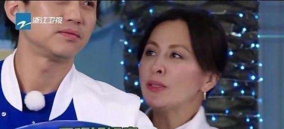 “因耍大牌被禁止上跑男”的明星,那英不算啥,看到圖四我懵了