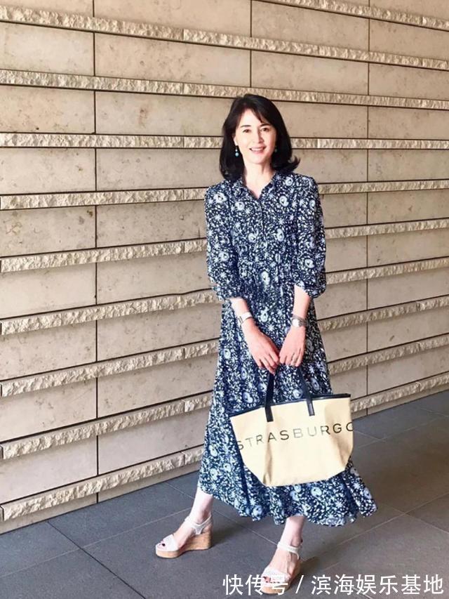 穿搭 建议中年女性，尽量少穿打底裤！瞧日本主妇这样搭，时髦又女人味