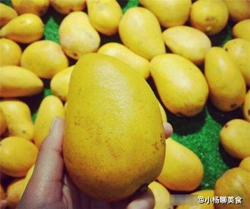 聪明人专挑这4种芒果买，个个鲜嫩多汁，果核小果肉多！