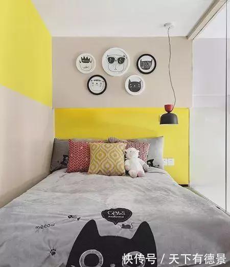 床头柜|女友嫌房子小,迷你32平复式楼,硬是挤出两间卧室,真实用!