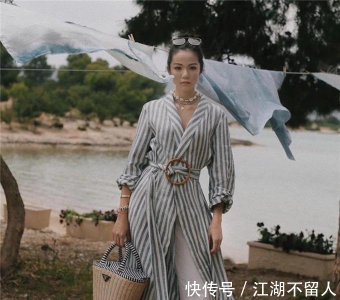 整体造型|最近火了一种裙子叫“衬衫裙”，时髦减龄又显瘦，明星都上头了