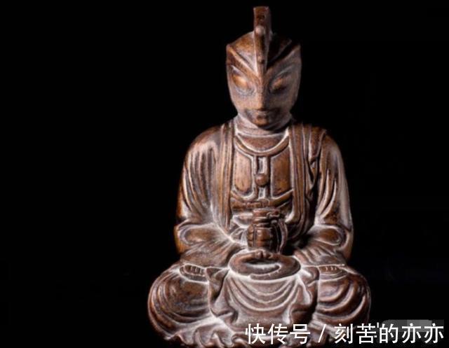 艾斯|当奥特曼变成出土文物,王牌艾斯放下屠刀,泽塔坐不住了!
