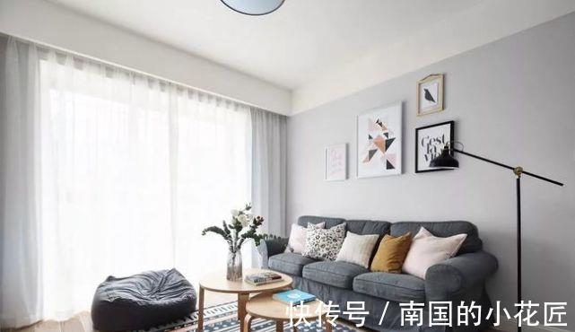 邻居|邻居家在客厅打了一整排柜子,没想到好处这么多,想照搬回家!